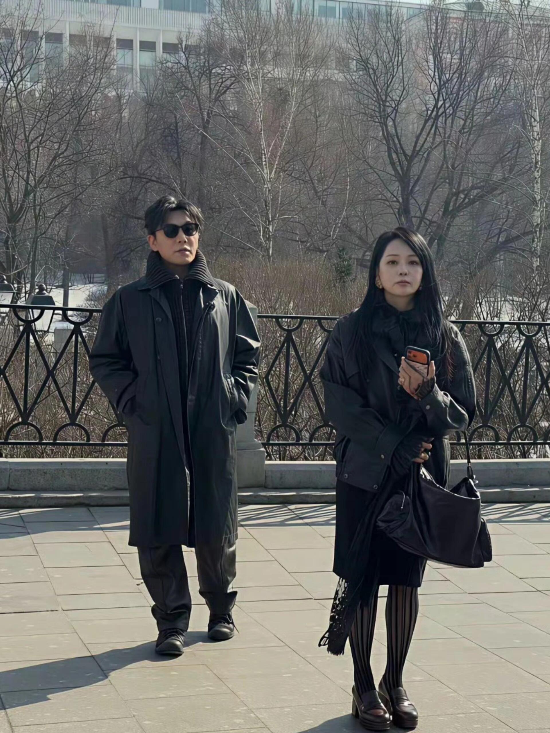 完全看不出年龄差，伊能静保养的真好。