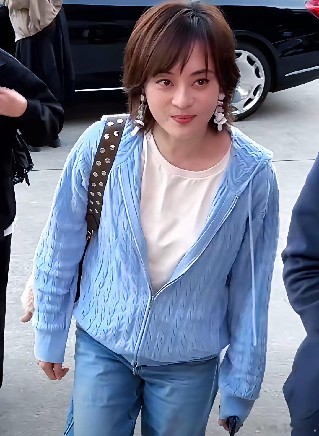 孙俪发文总结自己的2025，文笔真好，读她的文字感觉好治愈，孙俪真是个非常有智慧