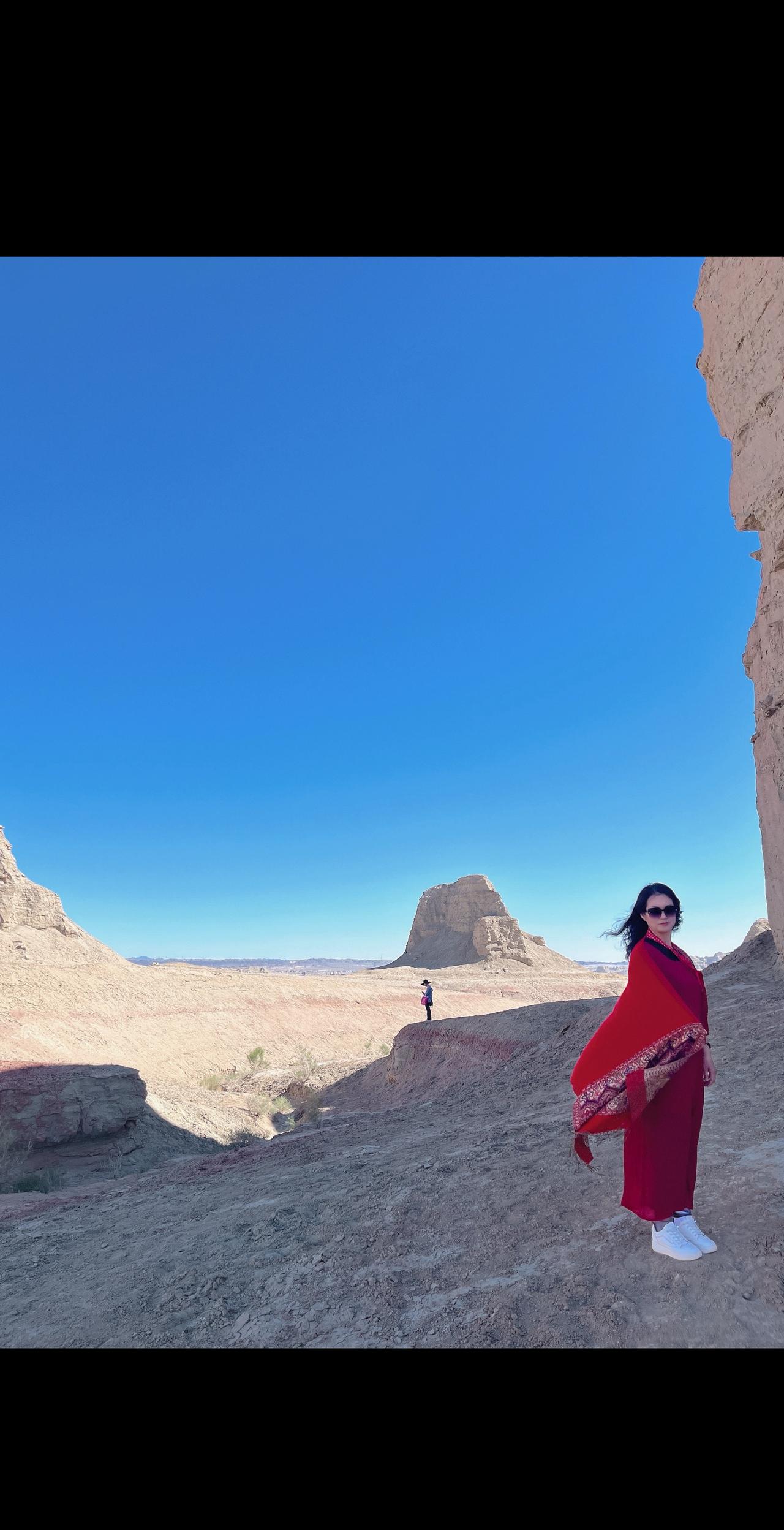 每一次出发，都是一次与世界的深情对话。旅行不是为了逃离，而是为了找到更好的自己。