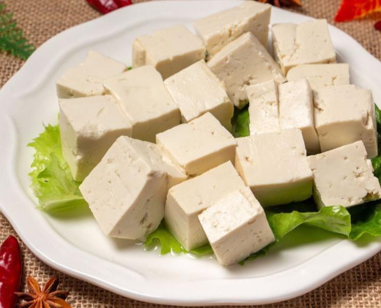 抗HPV感染食物红黑榜：香菇倒数第一，西兰花第四，第一名你绝对想不到！最新研