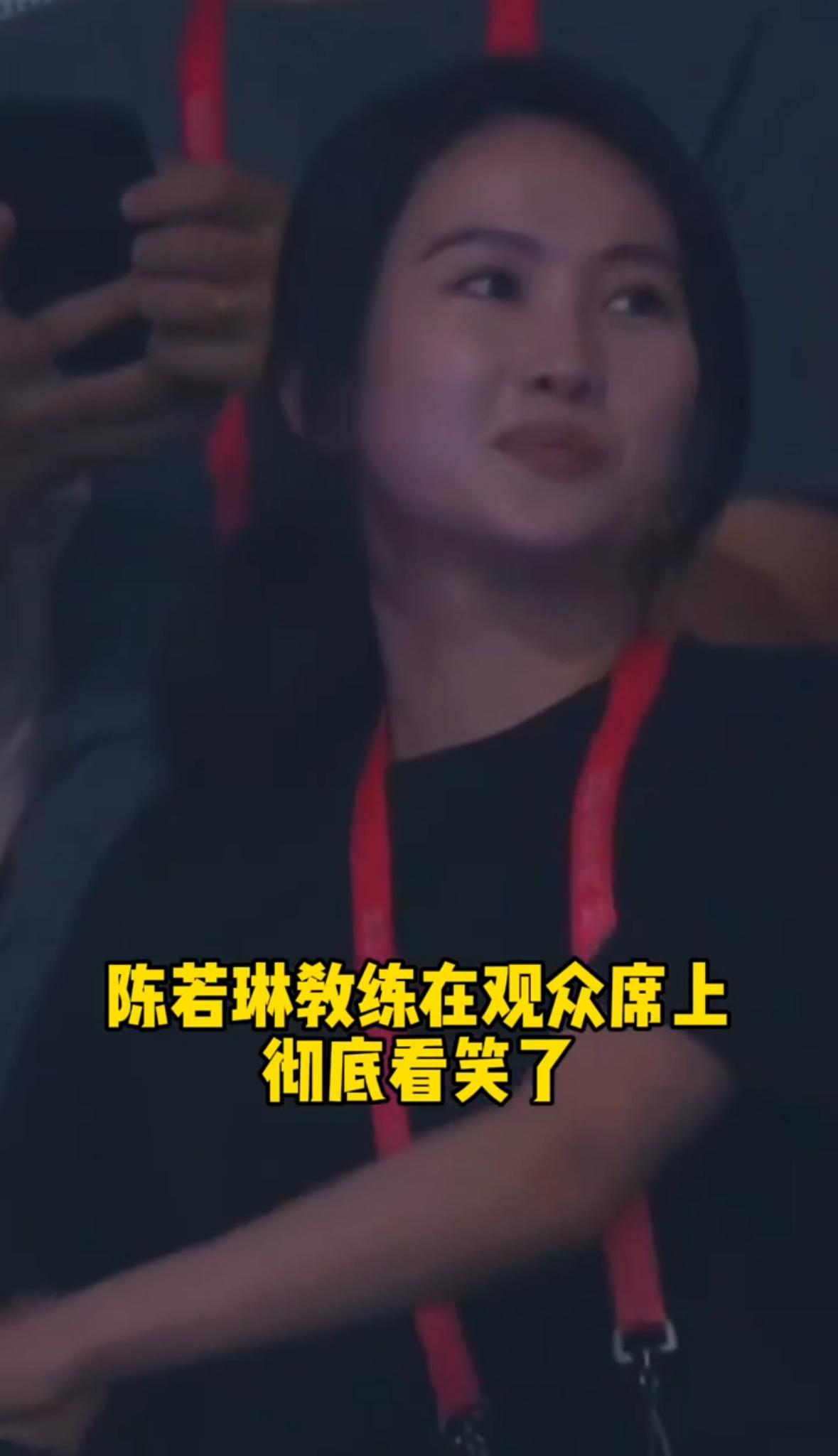 全红婵和队友第五名，赛后婵妹一直在安慰，也看出全红婵想赢，事已至此，婵宝自己发泄