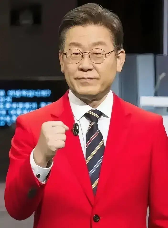 李在明是真没料到。他2025年6月坐上韩国总统宝座，执政刚满7个月，