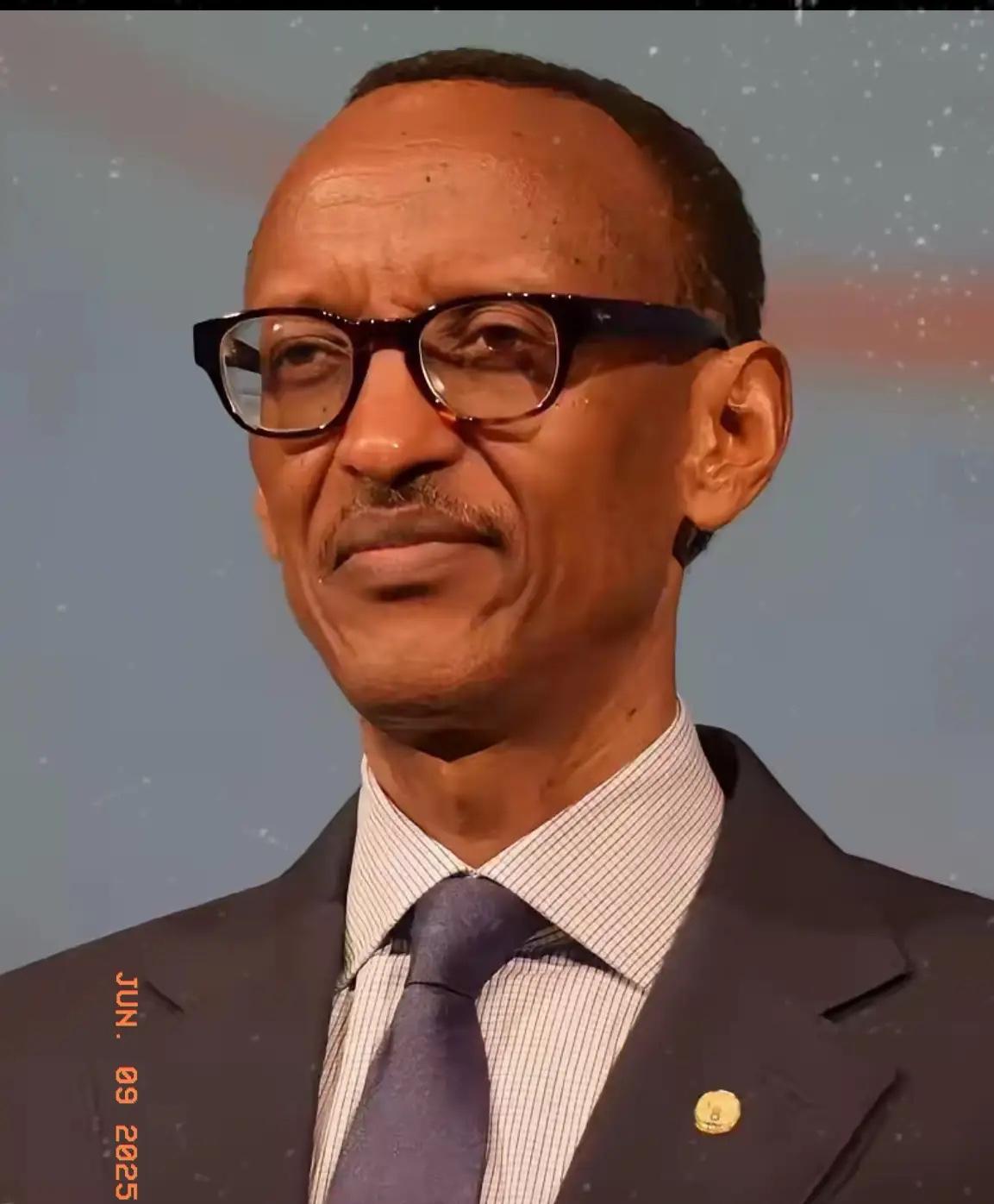 卢旺达宣布退出ECCAS的第二天，非盟官网仅发布简短声明：“呼吁各方保持克制。”