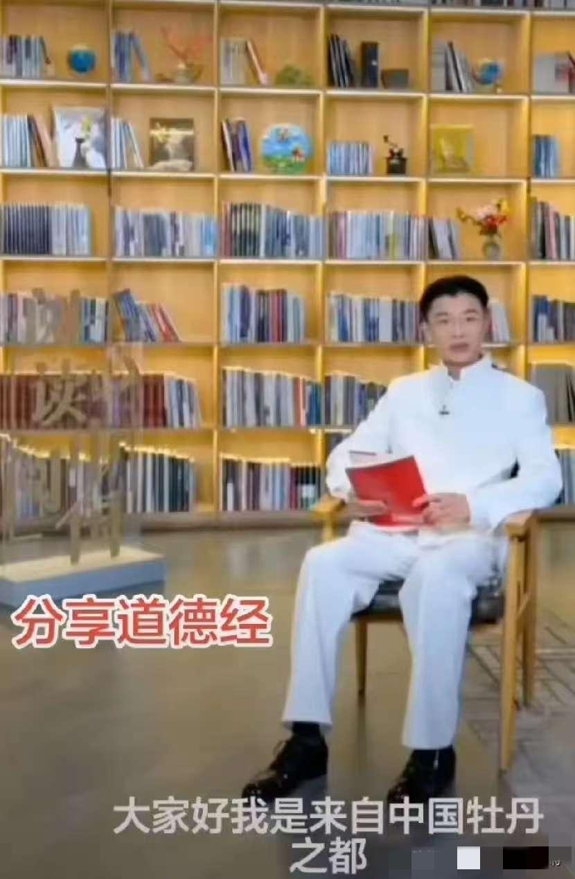 大棚乱了季节，网红乱了世道啊。只有小学文化的网红郭有才，居然去了北京阅读阅中国