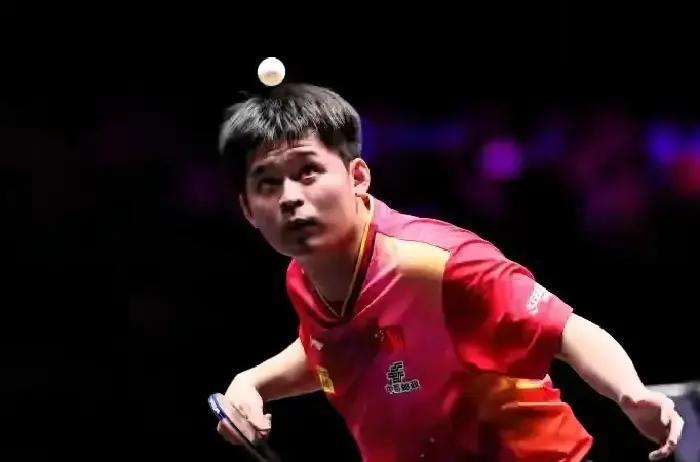 4比0，这比分看着真挺扎心的。大胖梁靖崑，就这么被横扫了。其实从成都