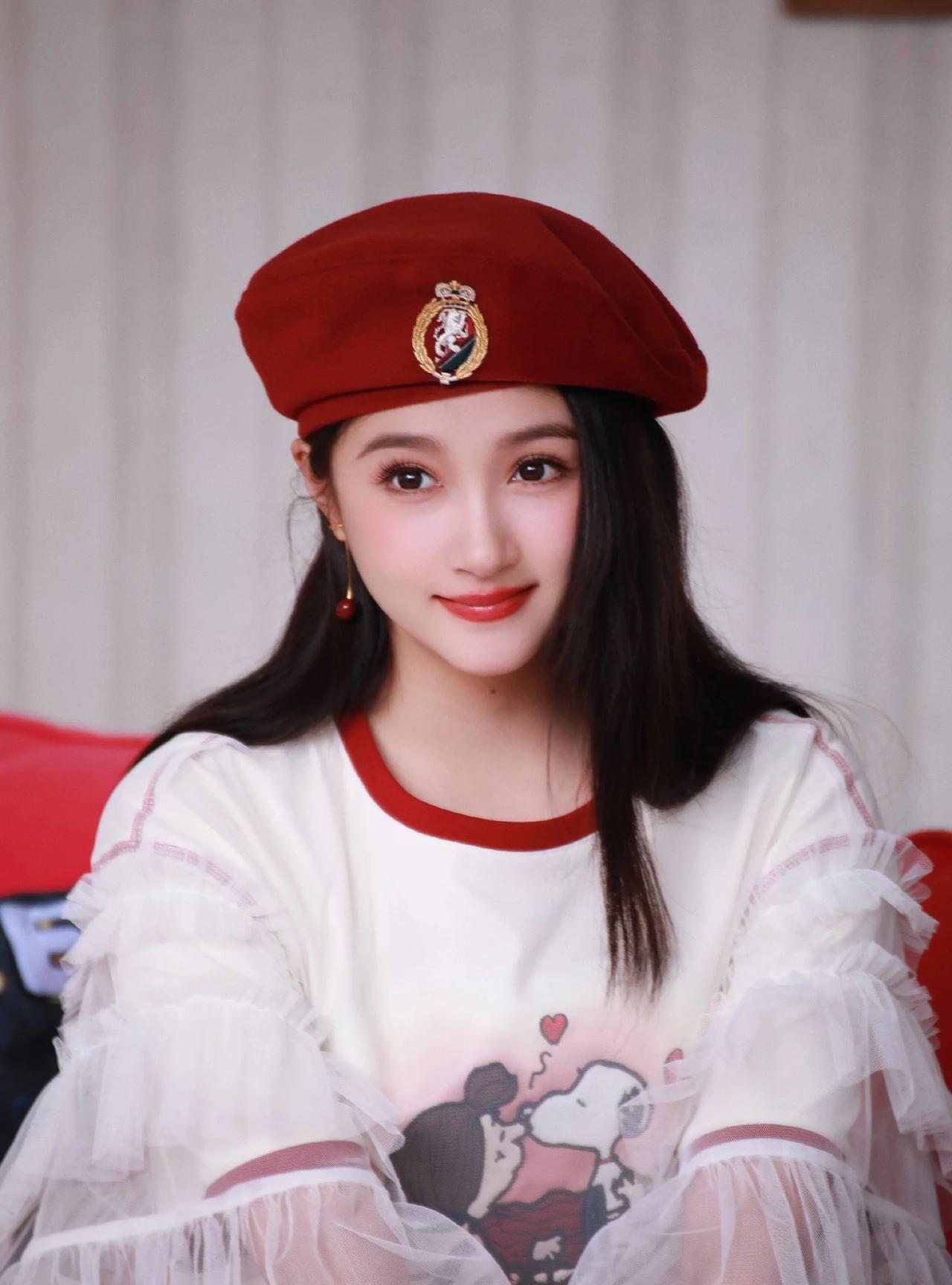 救命！关晓彤鹿晗这波恋爱瓜，细思极恐！最近他俩分手复合的消息一波接一波，跟连续剧