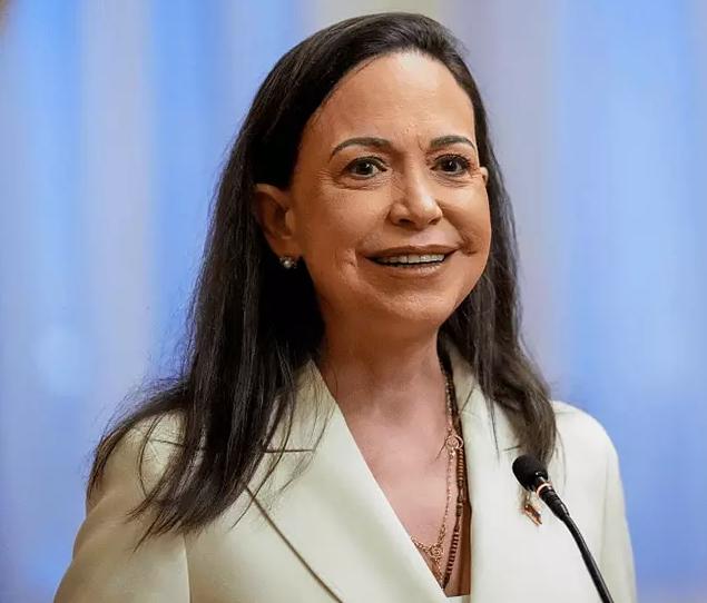 惊人消息！委内瑞拉反对派马查多为了争夺总统之位，要把和平奖献给特朗普。委内瑞拉