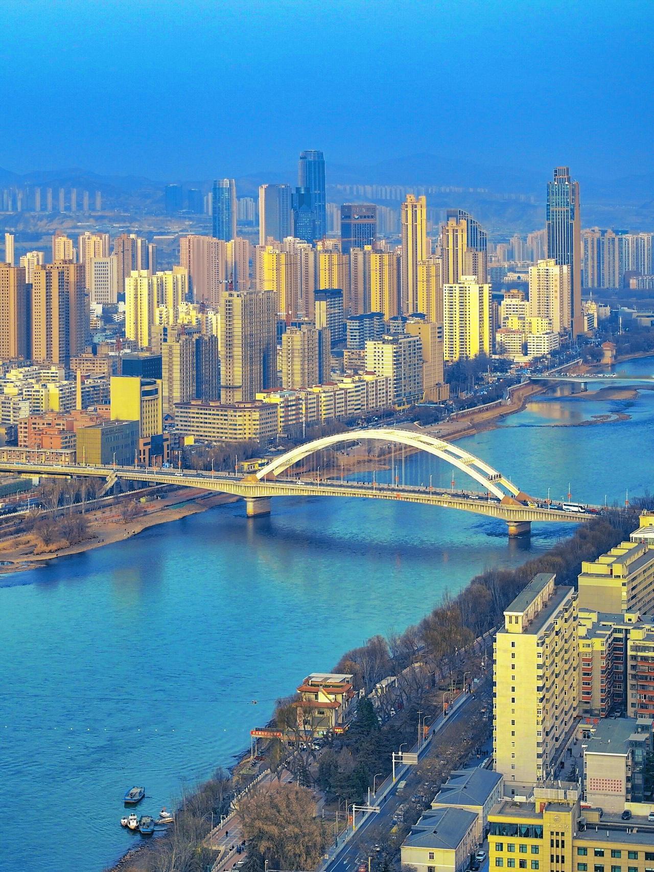 真的涨知识！原来兰州是全国唯一黄河穿城而过的省会城市。以前只熟知正宗地道的