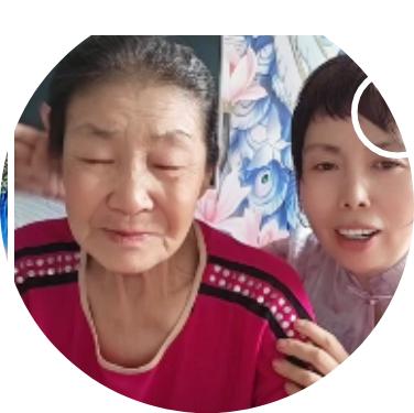 今天早上五点多，我就起来了。和老公一起去早餐店，给婆婆公公送早餐感悟人生买了豆