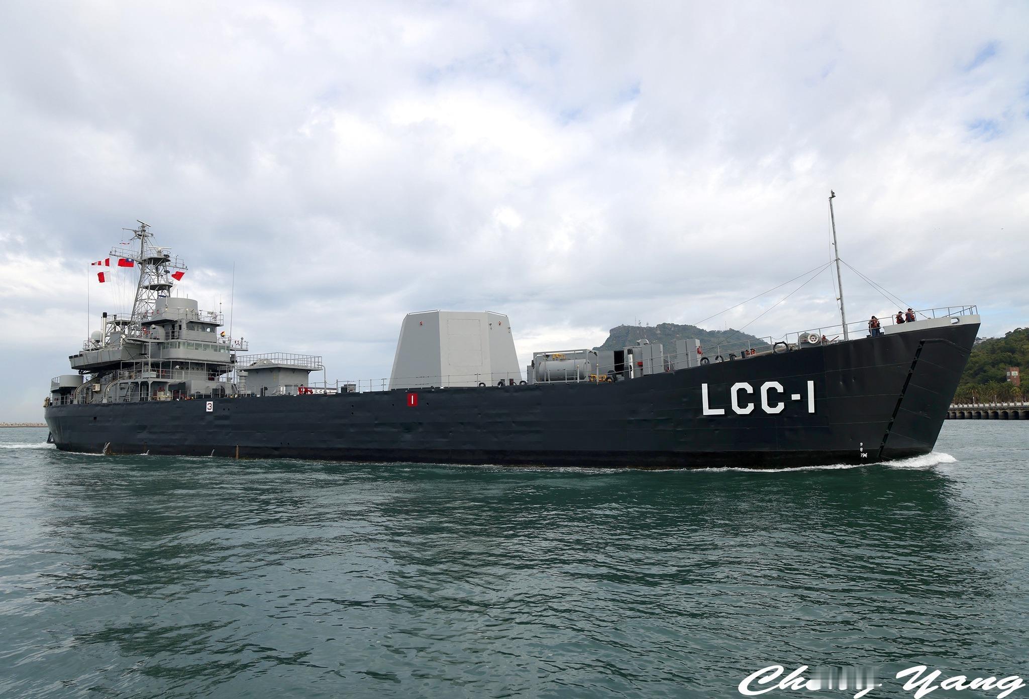 飞扬军事台匪海軍唯一一艘“宙斯盾”舰即将退役台匪海軍“高雄”号登陆舰计划在今年