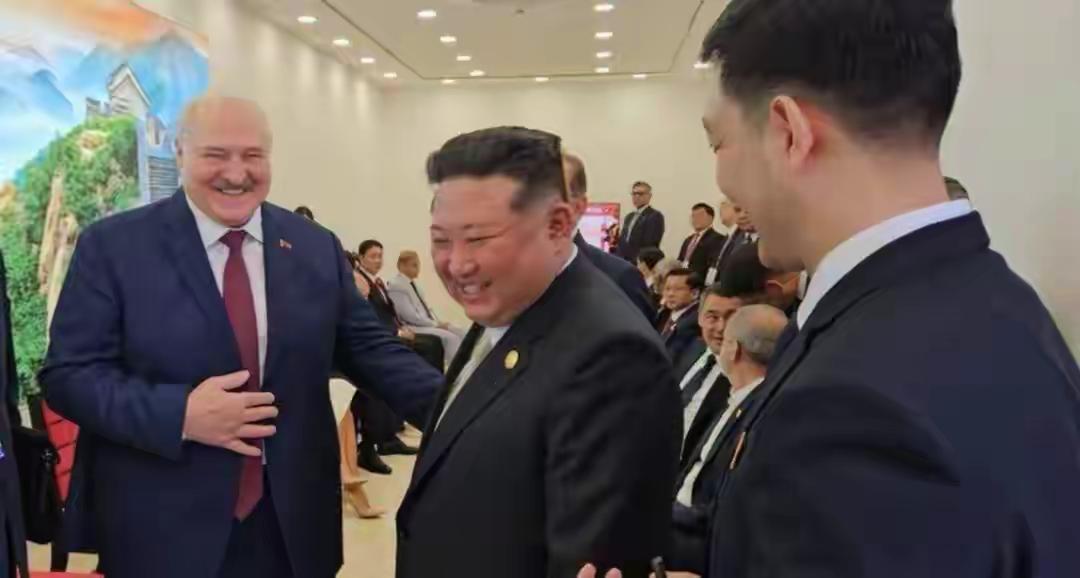 卢卡申科闪现平壤，普京访华路铺好！俄罗斯这步棋，直接戳穿西方霸权！国际舞台