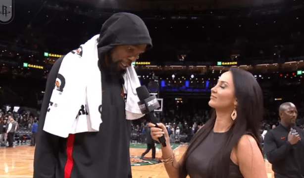 大胜绿军27分！杜兰特：当我们火力全开时，很难被击败今天NBA常规赛火箭客场对