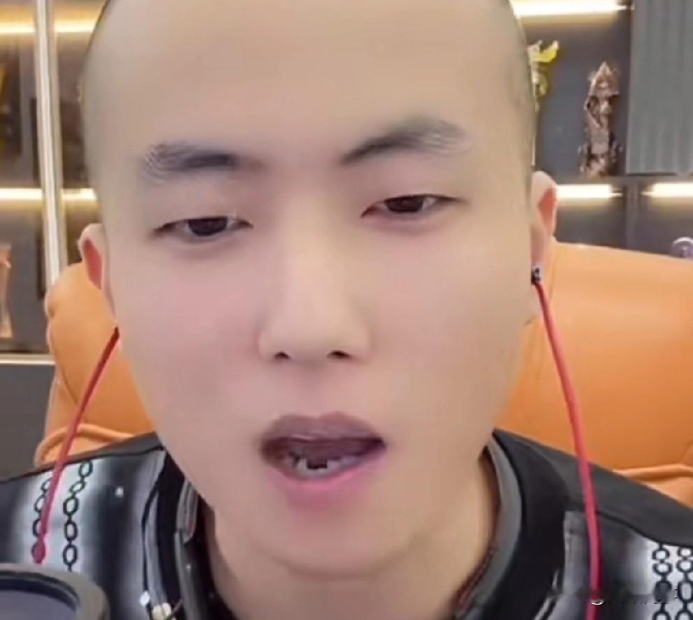 丁一谈师父祁天道直播痛哭！归来依旧是热度王！一说话就上八卦，他现在不能把热度