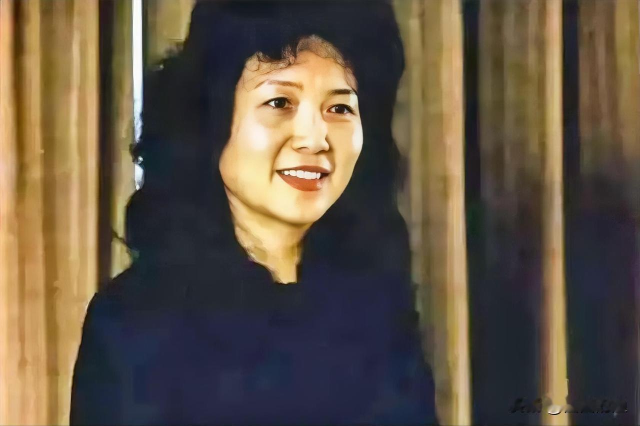 百亿身家碎了一地，粉色劳斯莱斯没了，高俊芳最终被判无期。当年靠着造假疫苗赚得盆满