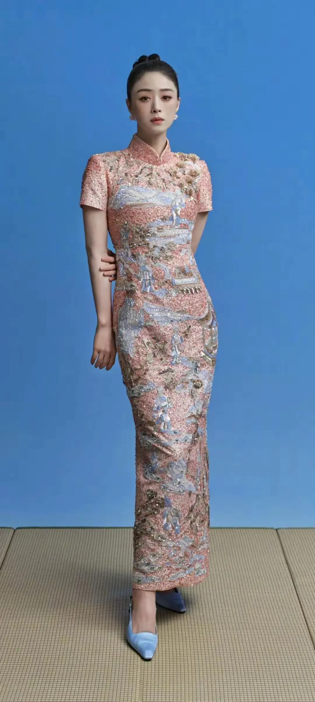 蒋欣中式旗袍，这气质这身段，还得是华妃娘娘！