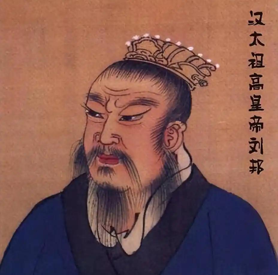 刘邦称帝后，为了避免父亲给他下跪，想出一妙招，后世沿用两千年他到底是流氓还是