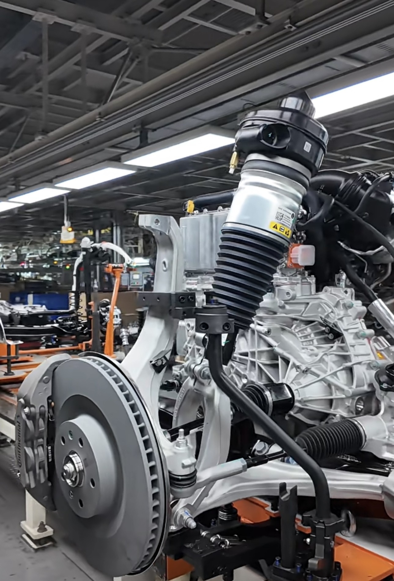 大众这个电车底盘完全可以碾压任何9系