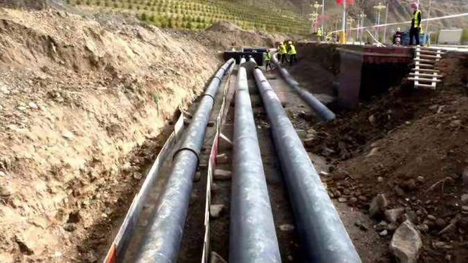 中东突然炸出万亿超级大单！霍尔木兹海峡风云突变，直接逼得海湾土豪集体砸钱搞大基建