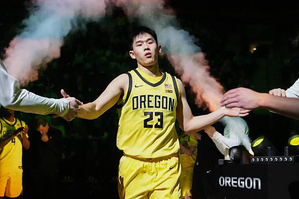 和NCAA记者聊了下林葳被北卡招募的情况。记者表示不太理解情况为什么北卡在这个时