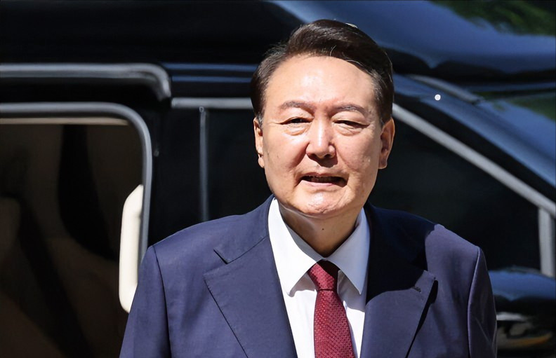 尹锡悦真牛！法院不让抓他！李在明想动尹锡悦，这事儿可没那