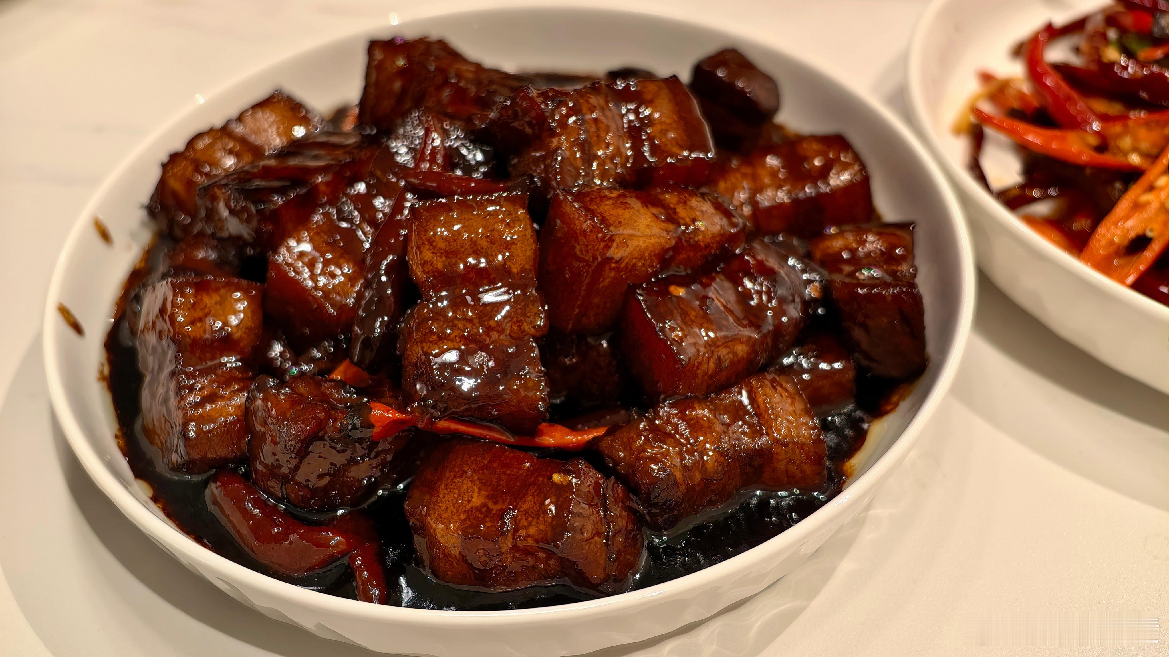 得把油润润的红烧肉排在第一个！！！​​​