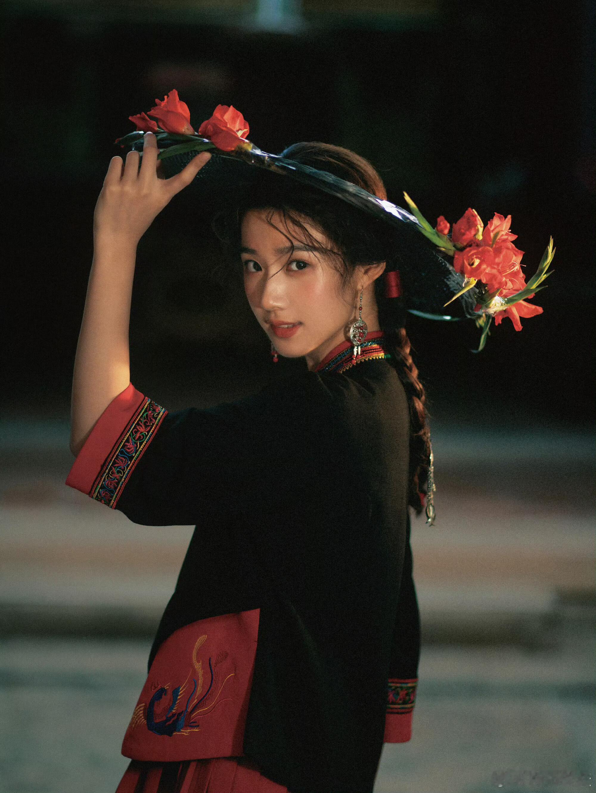 卢昱晓闺女神图又更新了❤️太喜欢这组啦卢昱晓｜