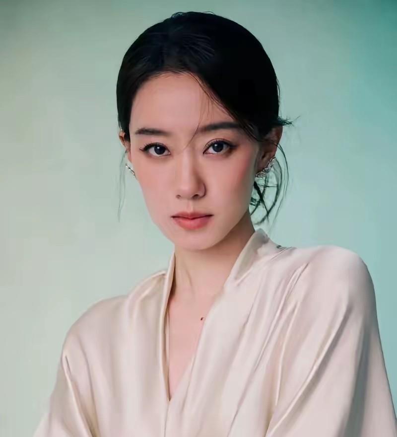 所有人都在说张小斐疯了——零片酬出演《功夫女足》，放弃一年2000万的商业收入，