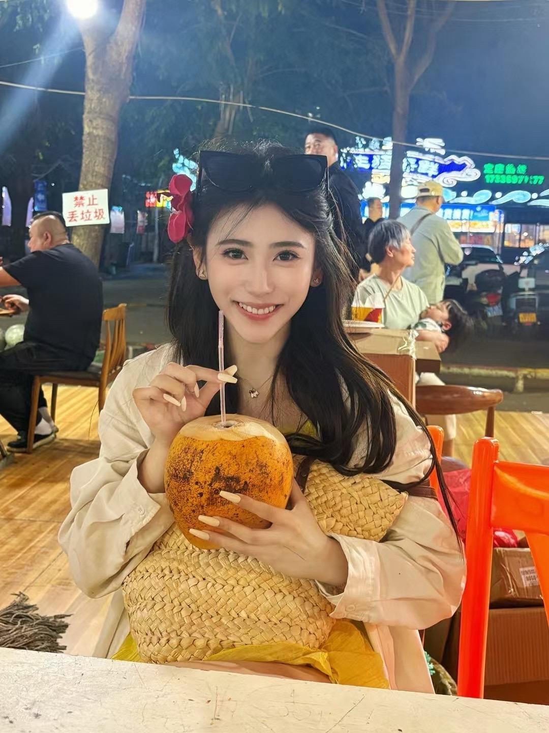 漂亮不可以当饭吃，但是可以和漂亮的我吃饭分享生活