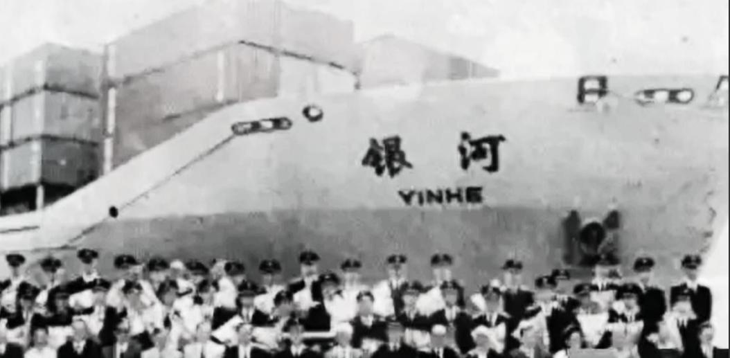 很多人问我，中国今天为什么对“自研技术”有着一种近乎偏执的狂热？其实，这份执