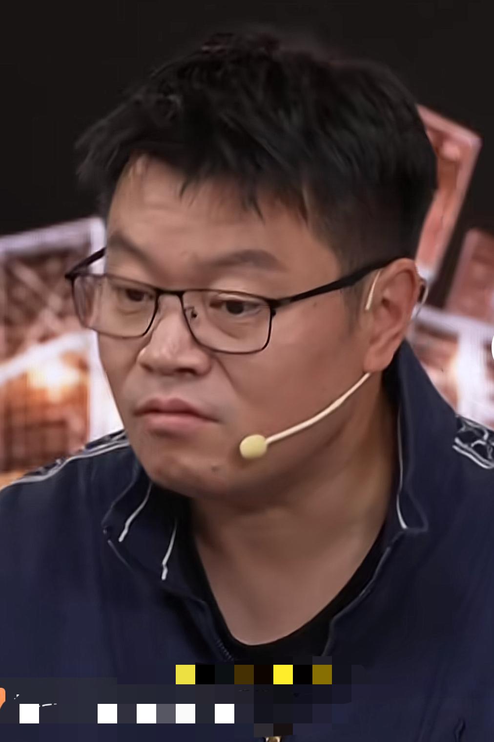 前辈侯英超谈国乒削球手李天阳表现时说道：李天阳战胜非洲名将阿鲁钠值得关注。
