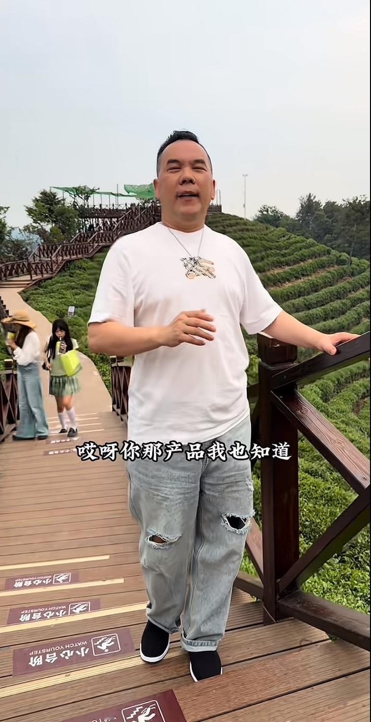 上海阿牛哥，太不地道啊！得了便宜还卖乖。他带着北京坤哥一行人，刚爬上信阳刘文新的