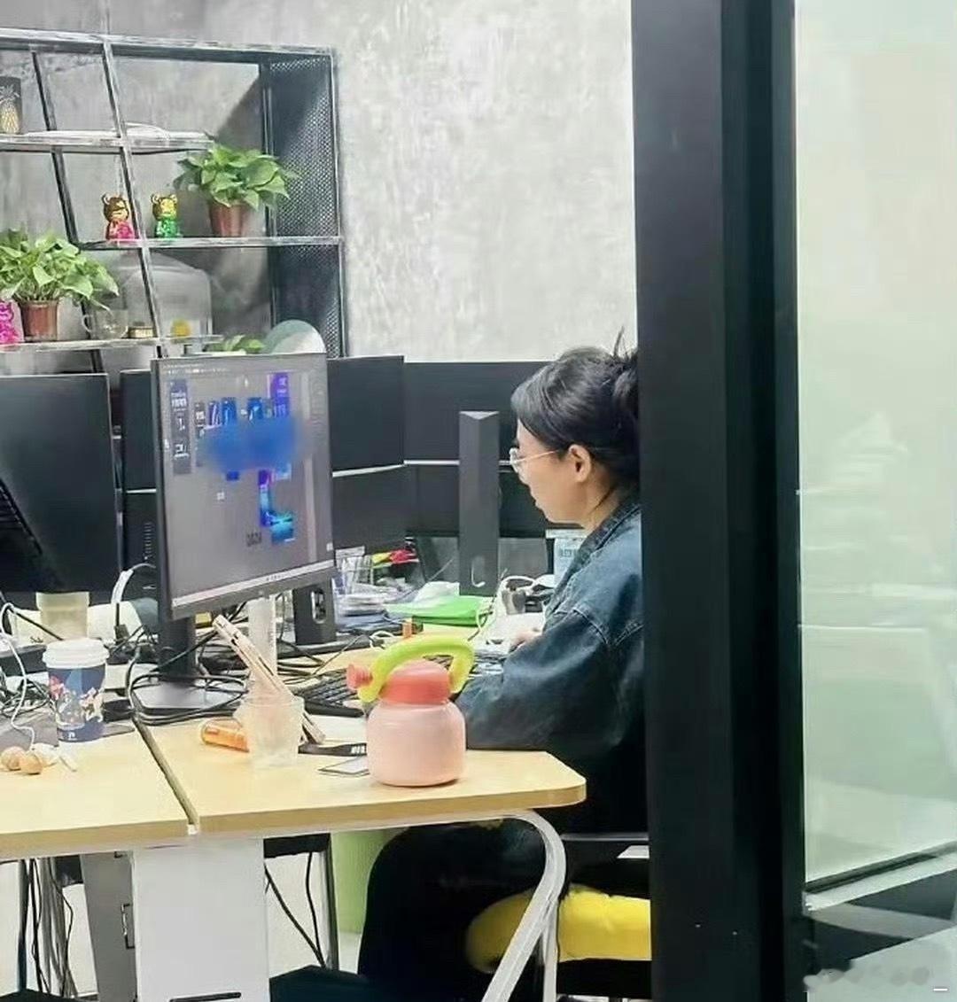 要裁员了好纠结要留哪个员工