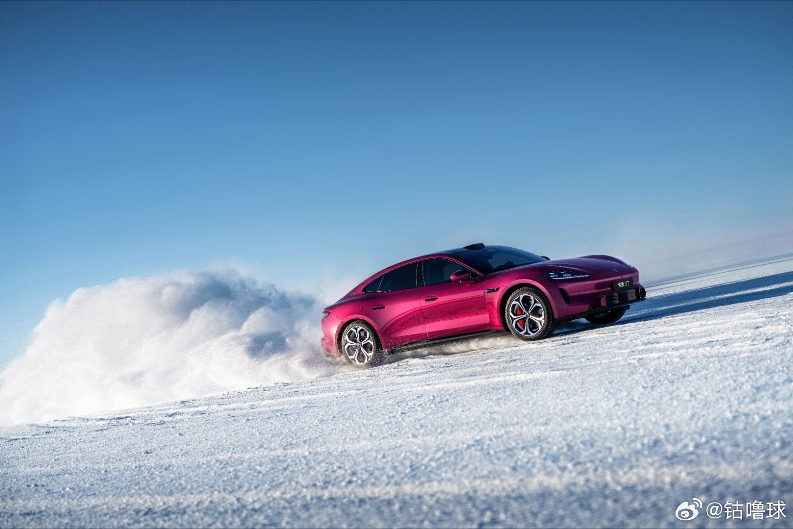 尚界Z7双车开箱首发尚界Z7双车开箱首发来了哟，大气且精致，智能与性能兼备，亮相