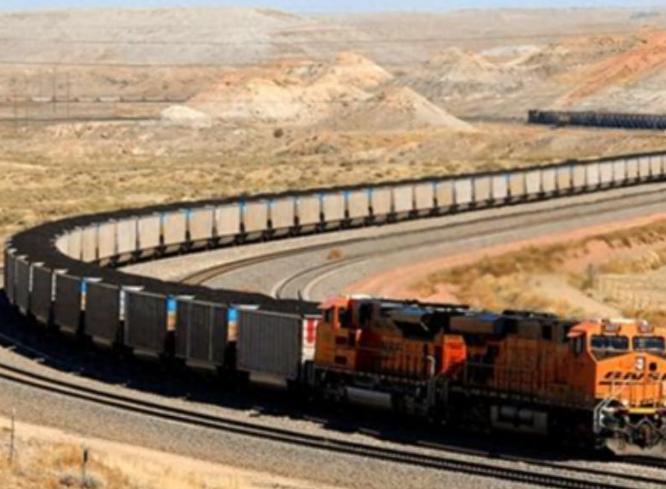 中国又创造一个世界第一！相当500辆坦克冲锋，打碎西方工业底牌中国搞出的3.