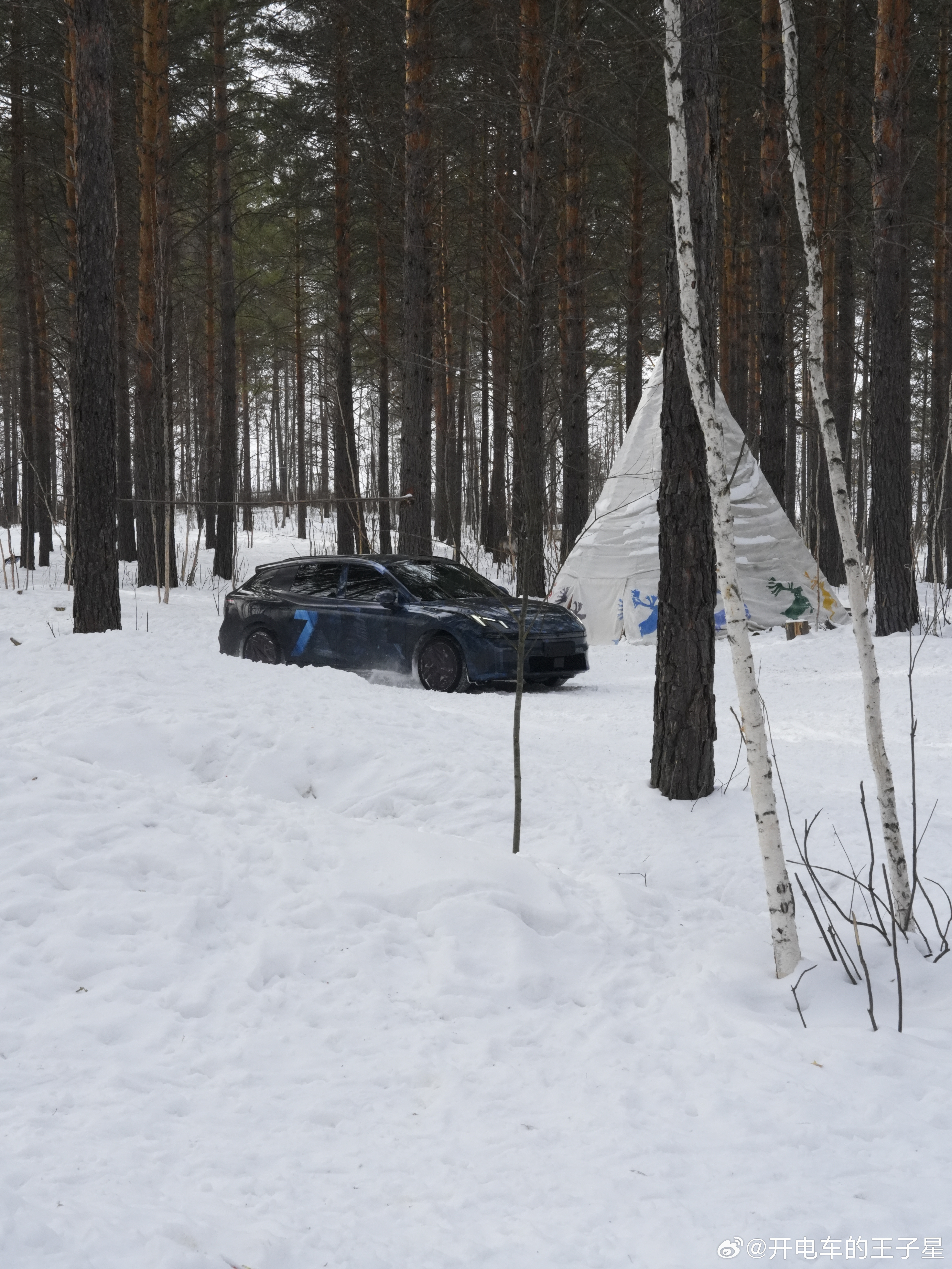我一直觉得领克应该是是最适合出旅行车的那种从25年大家就开始高呼领克上旅行这一次