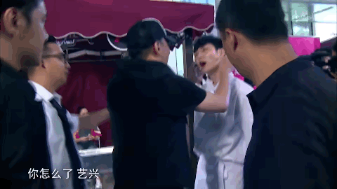 原来已经10年了→【红兴】孙红雷x张艺兴｜他又会欺负我，但是他又会爱我。