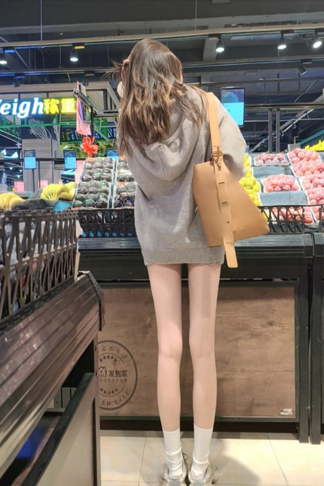 差评，腿太长了