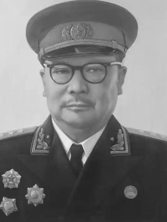 1943年，一个害死200多名同志的大叛徒，居然自己跑到延安，找到了中共情报掌门