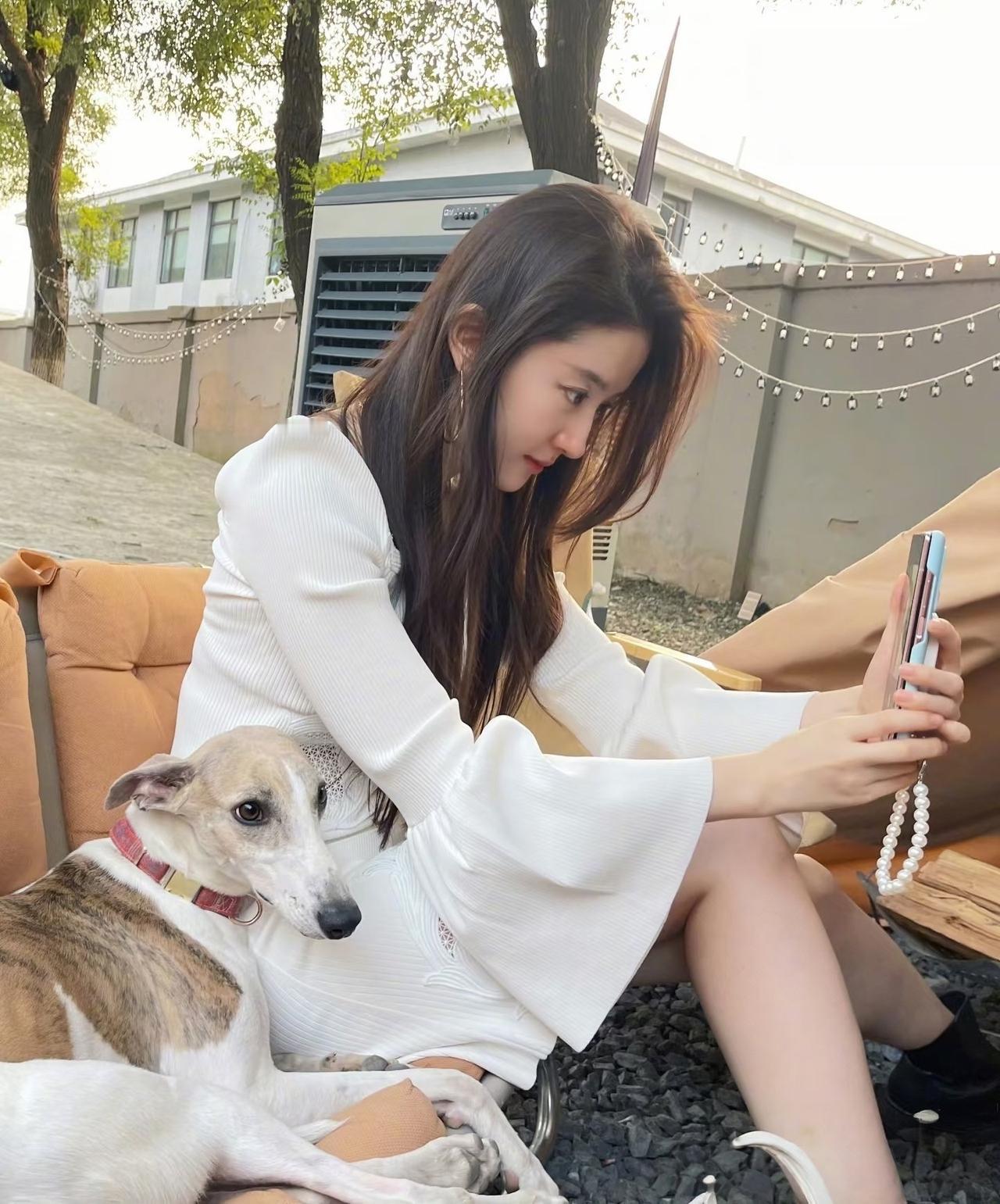 你是喜欢风情万种，还是温柔体贴