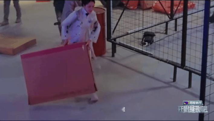 干劲十足迪丽热巴我有的是力气和手段​​​