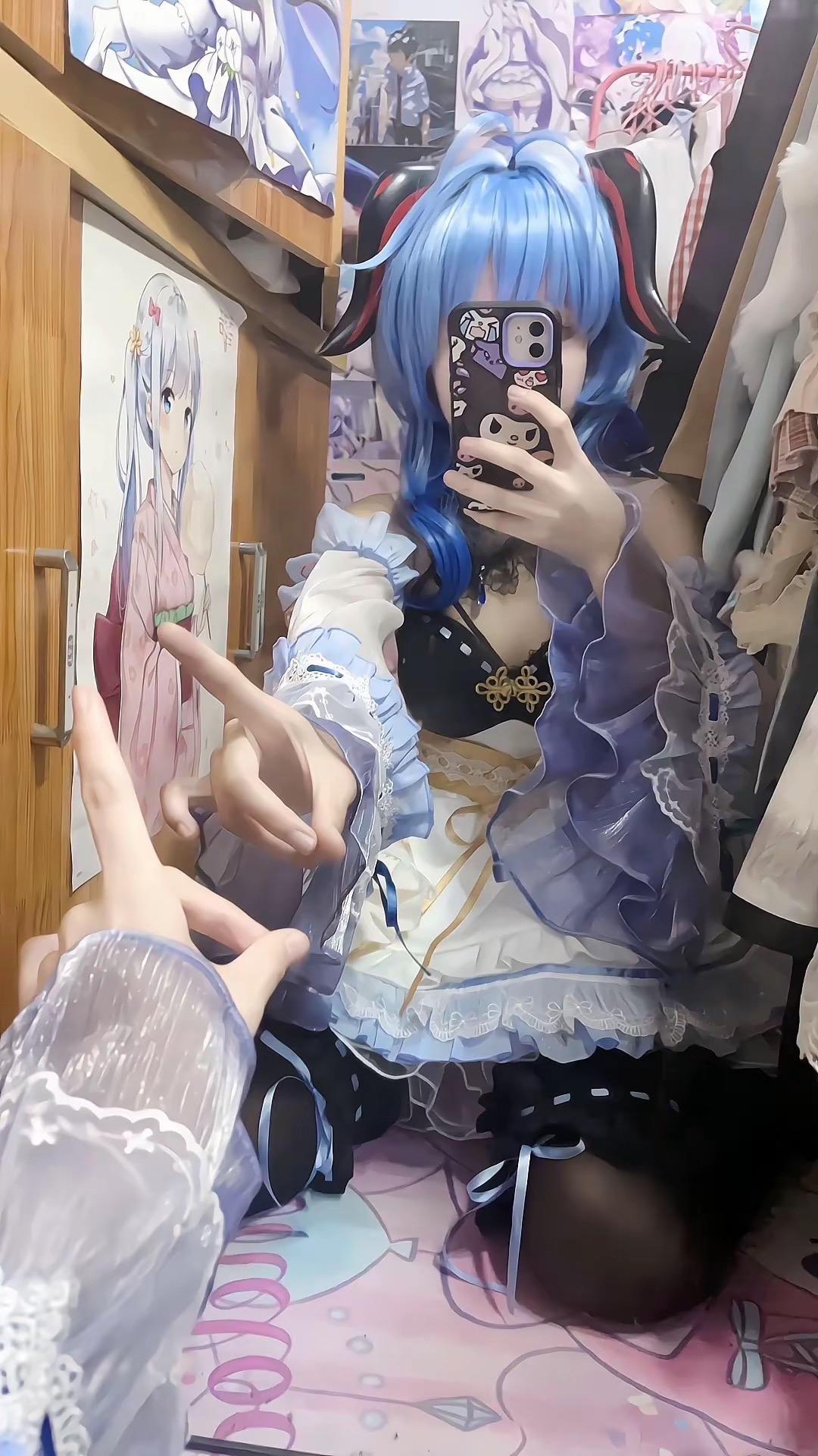 美女你谁。