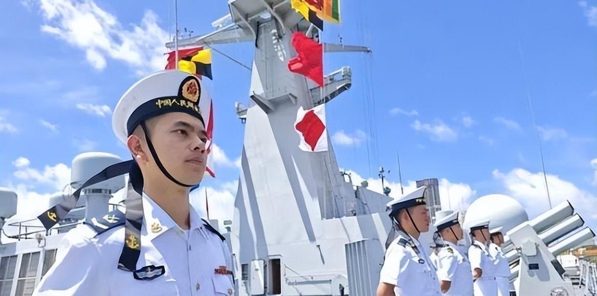 日：把这份战斧导弹的收货单签了。中：买这玩意儿干啥？日：哎呀，最近周边环境