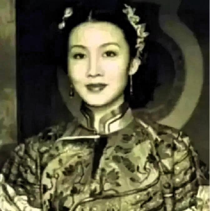 1936年，袁世凯的女儿大婚，进入洞房后，新郎兴致全无，怒骂新娘：“你个残花败柳