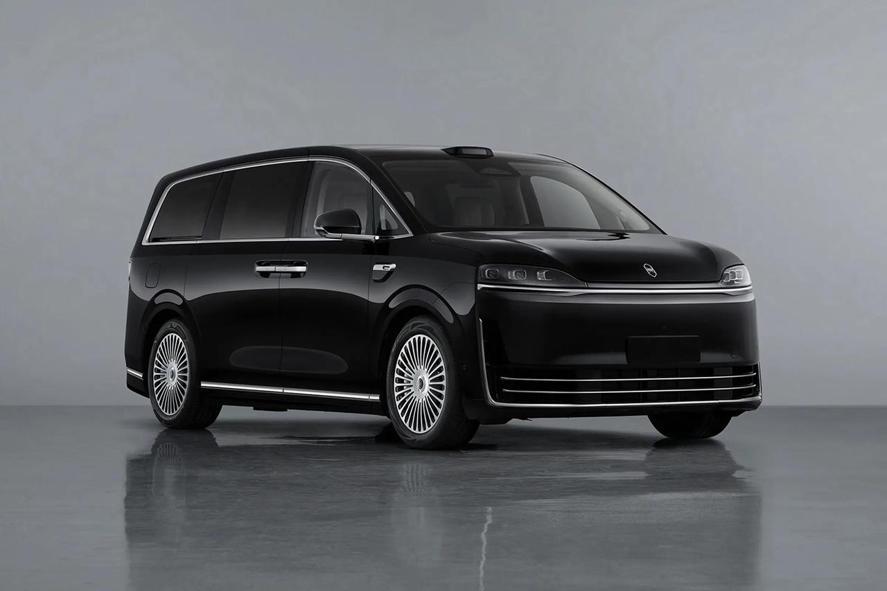 有热闹看了26年高端MPV扎堆来袭狠货不少，既有鸿蒙智行IP加持的智界V9