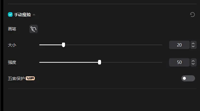 张凌赫这个照片对比，你们现在还不信我说那个撕拉片摄影师是P图的吗？