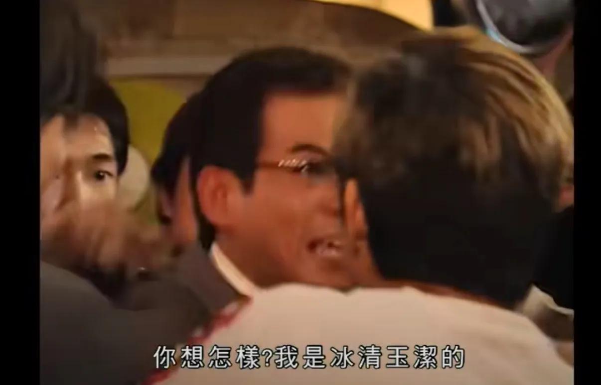 古今中外，不说全部，绝大部分的贪腐，都和信念无关。贪腐的主要原因是【权力不受监督