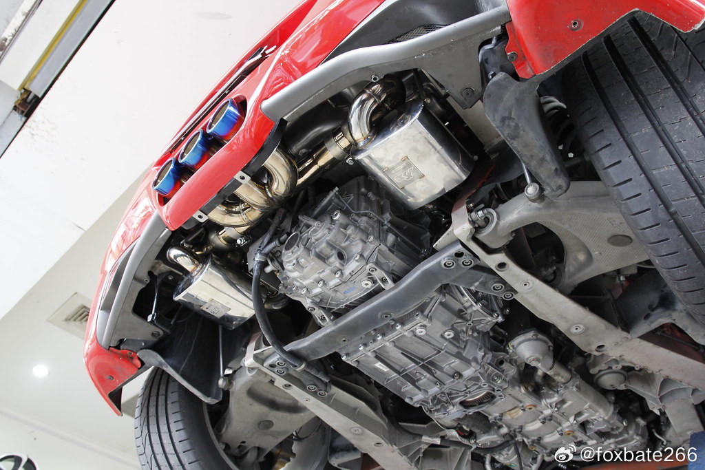 法拉利458/488的地板梁。。。