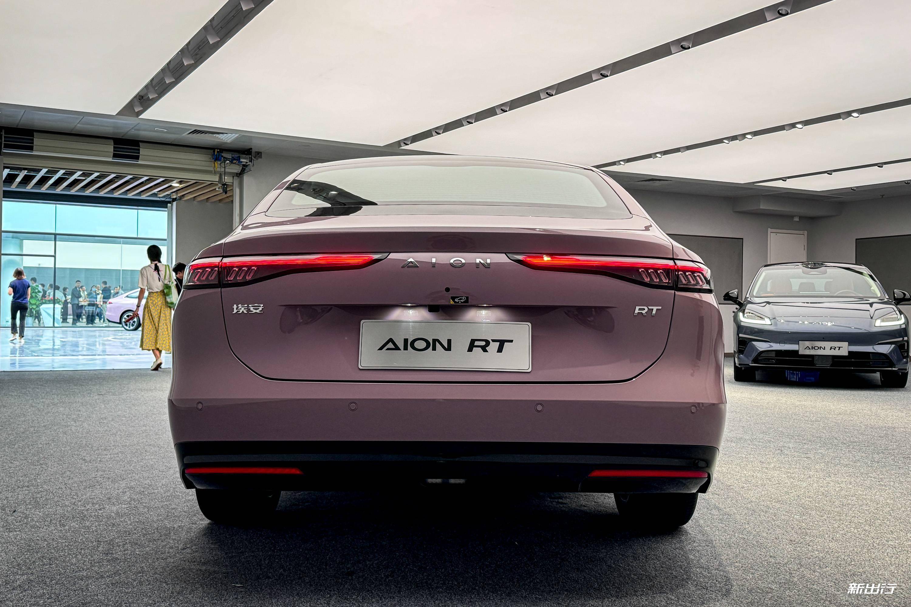 朋友们，宁德时代巧克力换电埃安AIONRT换电版，会在4月8日正式上