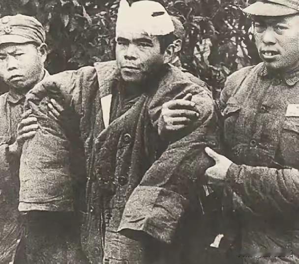 1944年1月7日，冈村宁次的远房侄子山田井马驾机从济南飞往青岛时，因为机械故障