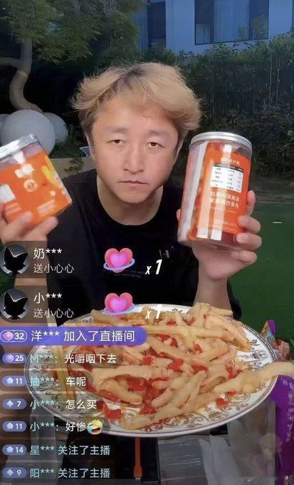 奥运冠军放不下身段不肯直播，妻子拿田亮举例劝他，到底是务实还是丢丈夫体面？